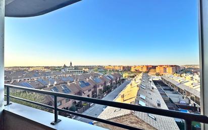 Exterior view of Attic for sale in Valdemoro  with Air Conditioner, Heating and Terrace