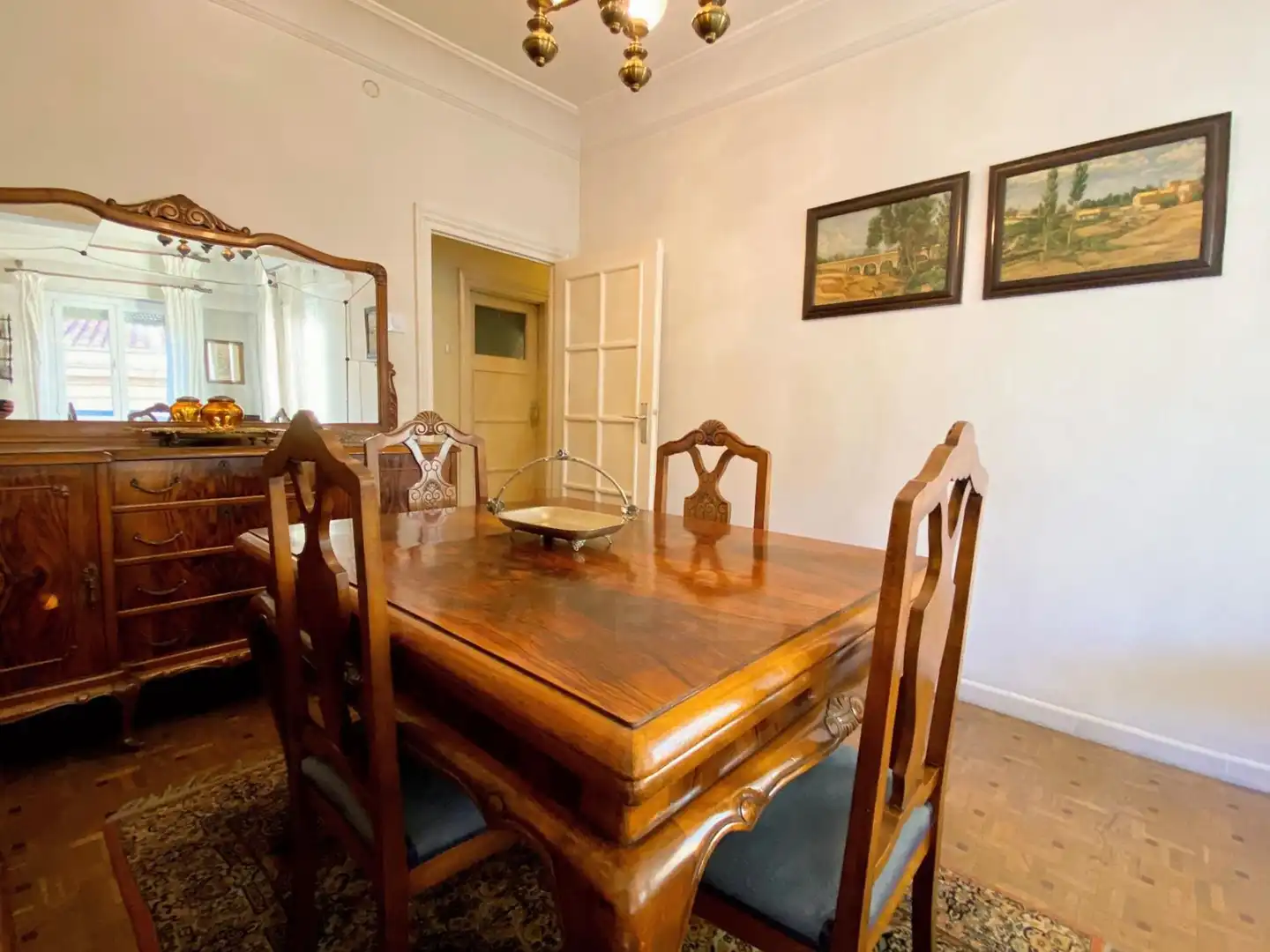 Comedor de Piso en venta en Madrid con Calefacción
