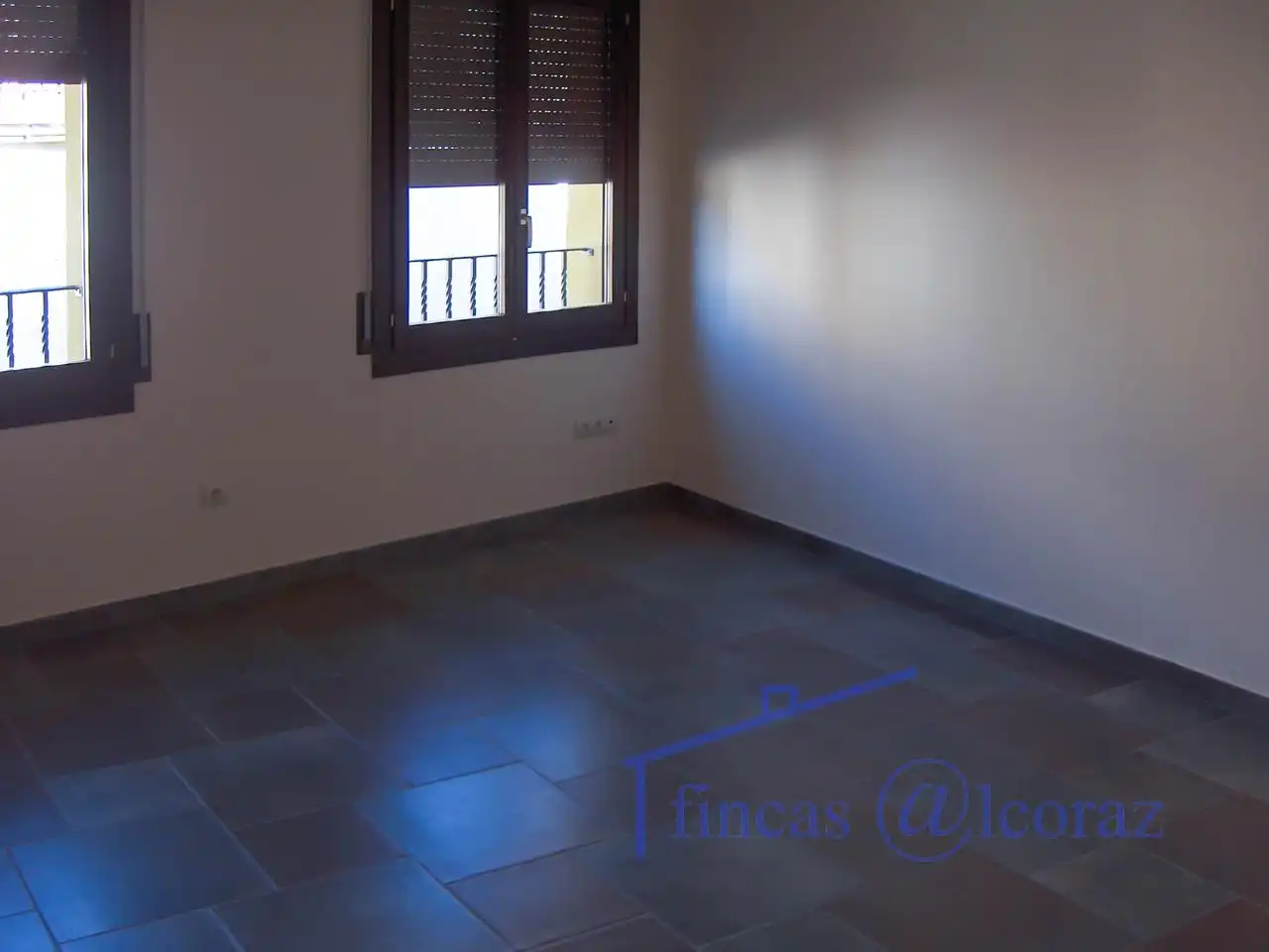 Piso en venta en Agüero con Calefacción, Terraza y Trastero