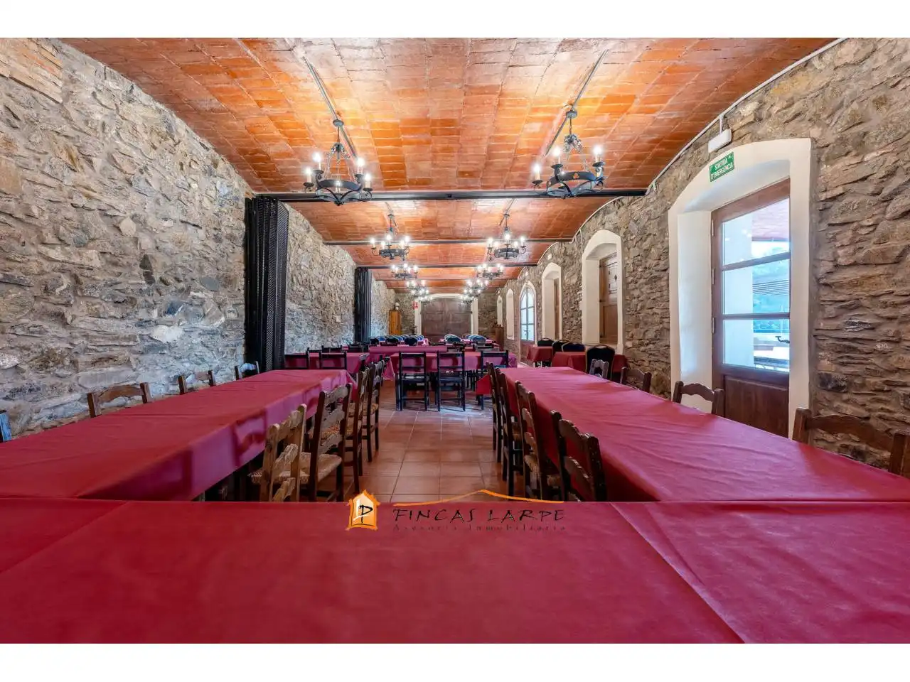 Country homes for rent in Les Grases