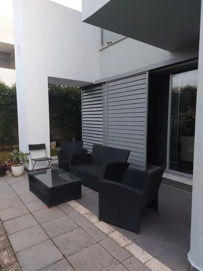 Terraza de Casa adosada en venta en Rozas de Puerto Real con Parquet