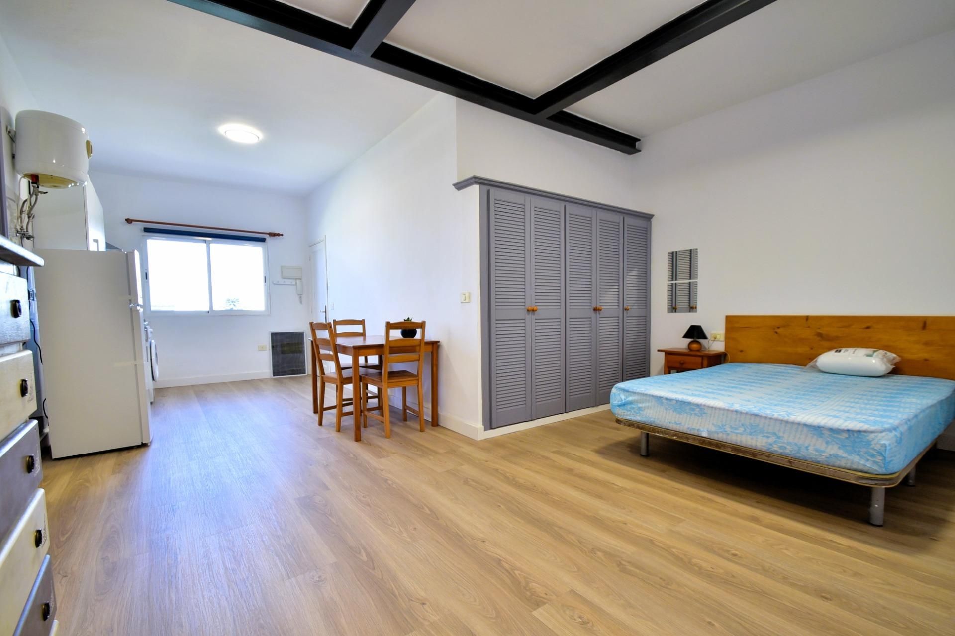 Study to rent in Camino Arico, Tejina