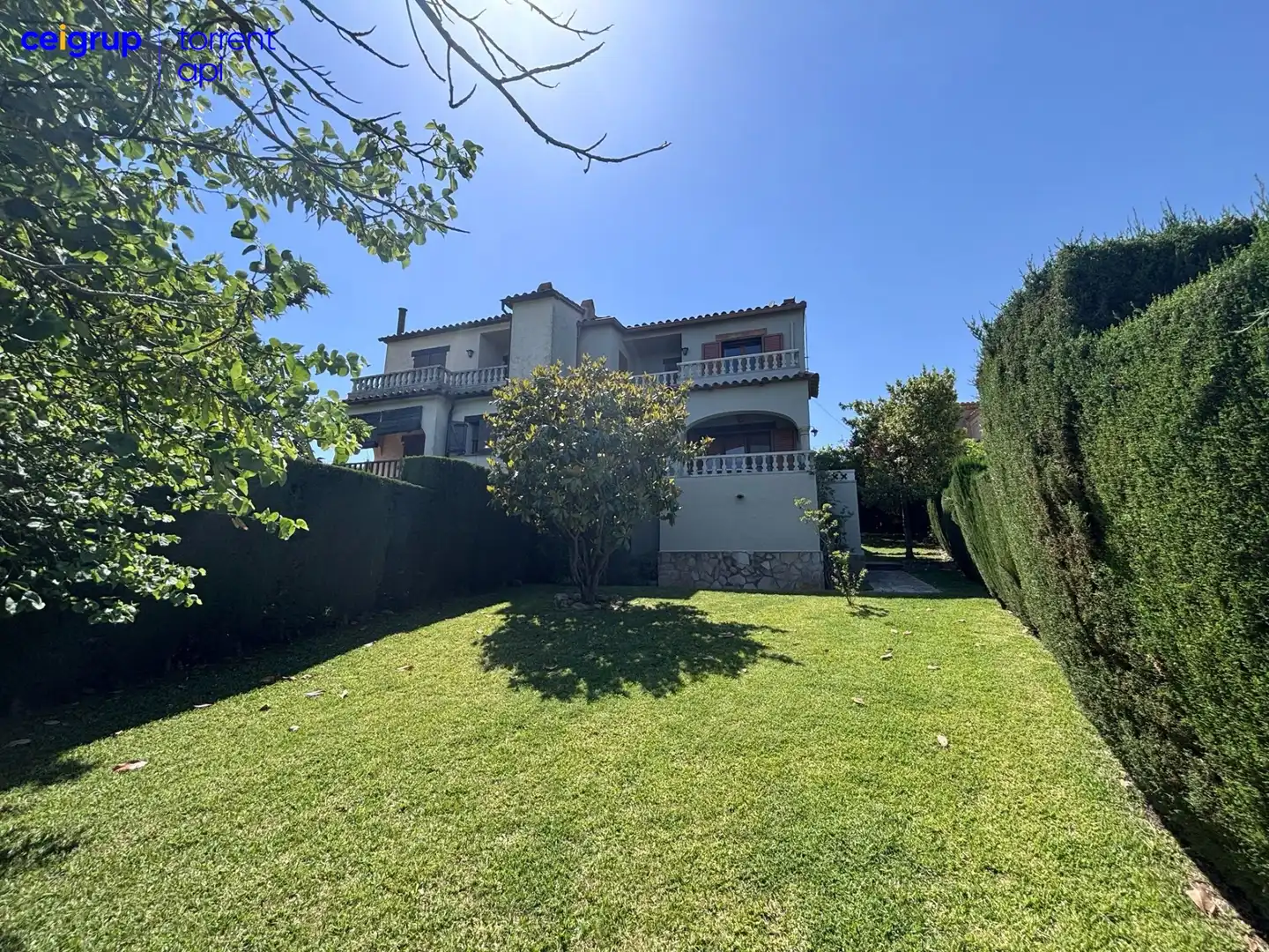Jardí de Casa adosada en venda en Bellcaire d'Empordà amb Aire condicionat, Terrassa i Traster