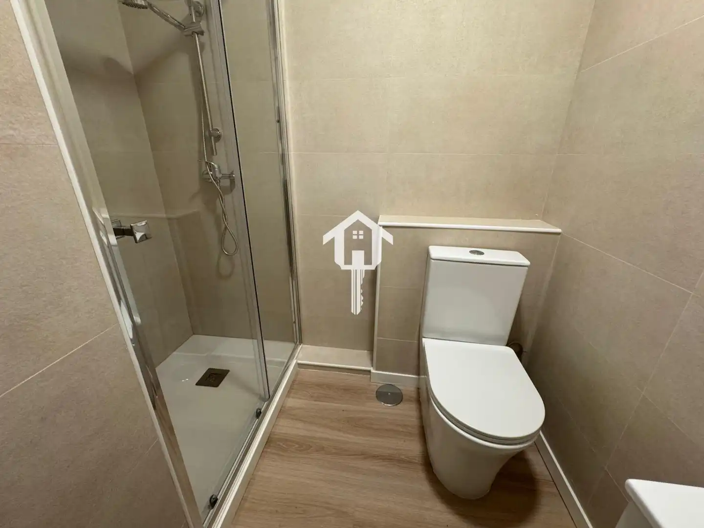Bathroom of Flat for rent in Alicante / Alacant  with Furnished
