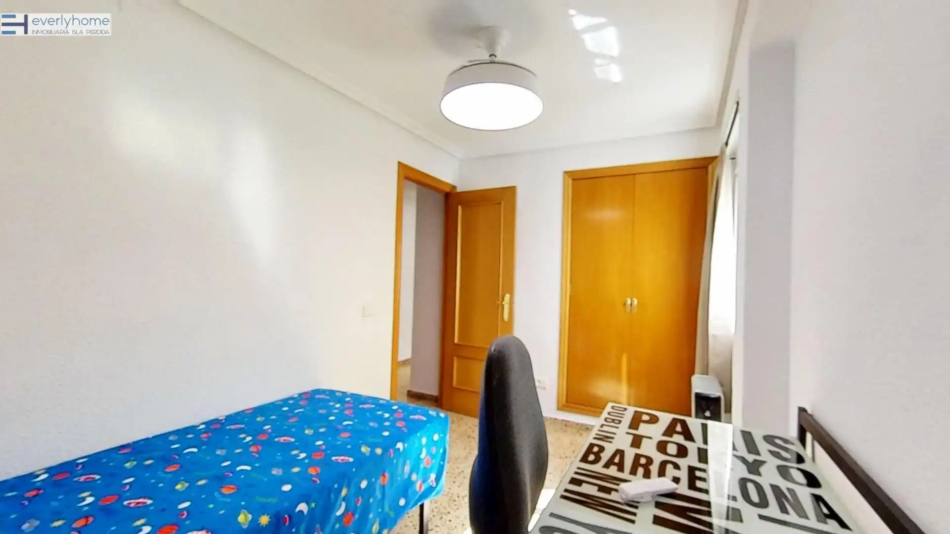 Habitación de Piso para compartir en Burjassot con Aire acondicionado, Amueblado y Balcón