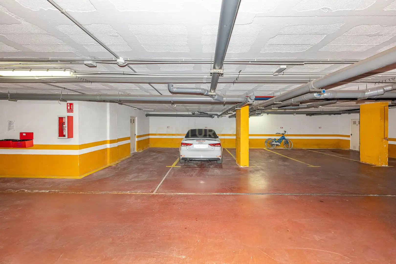 Parking of Apartments for sale in Marbella  with Air Conditioner, Swimming Pool and Washing machine