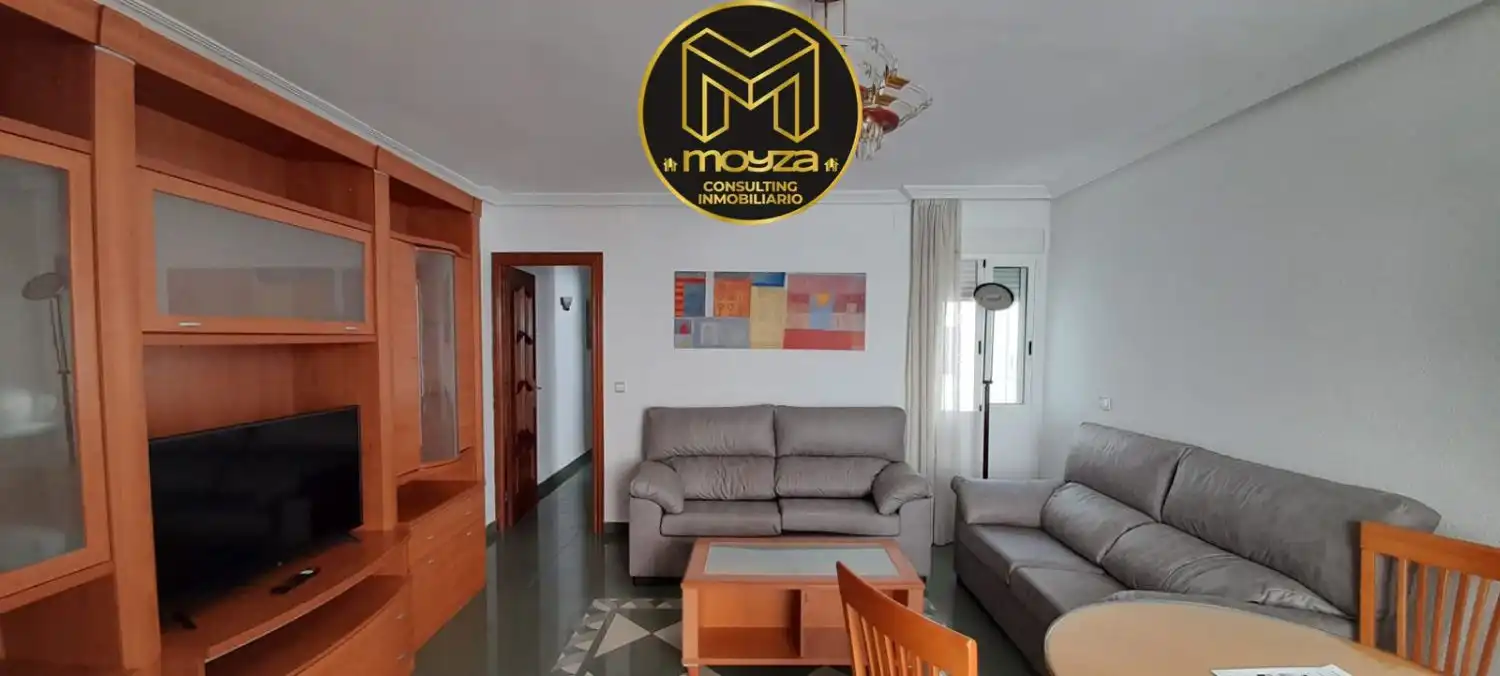 Sala de estar de Ático de alquiler en Jaén con Aire acondicionado, Calefacción y Terraza
