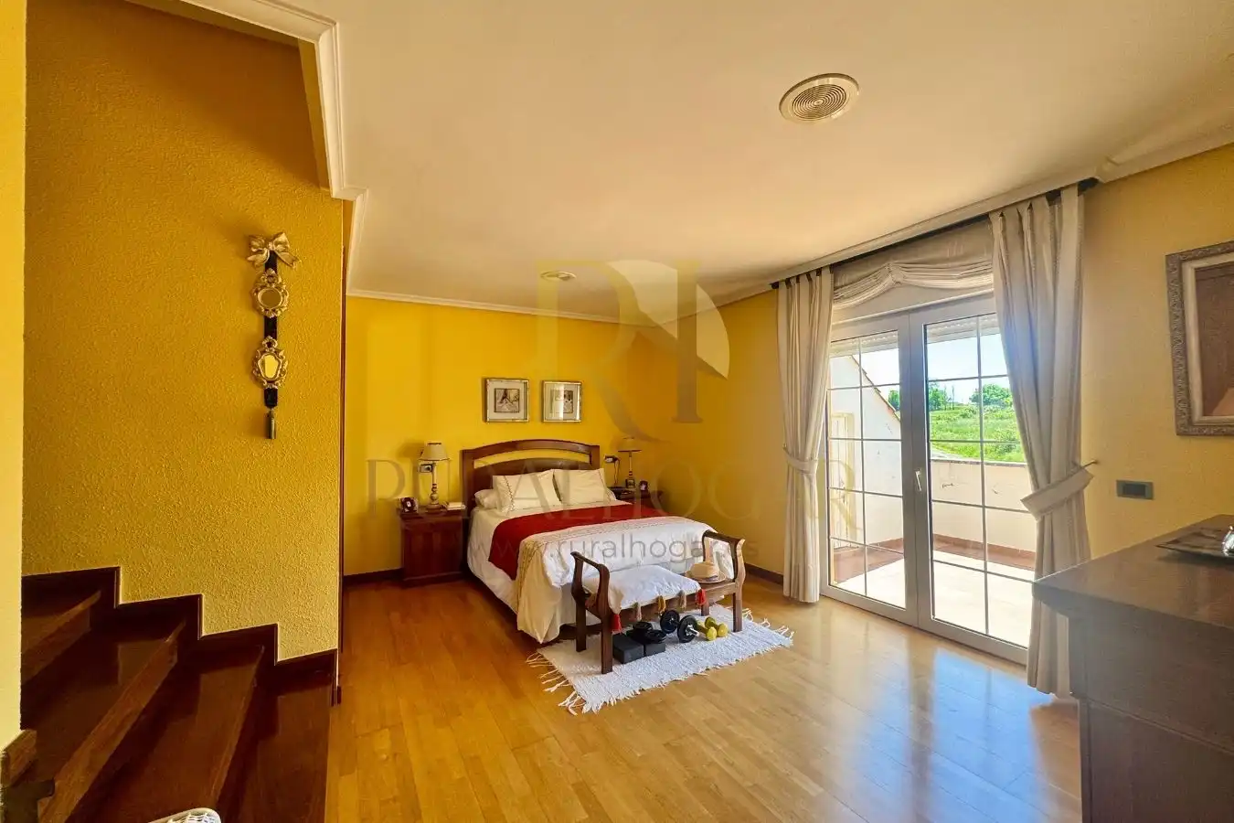 Habitación de Casa o chalet en venta en Santovenia de la Valdoncina con Calefacción, Jardín privado y Parquet