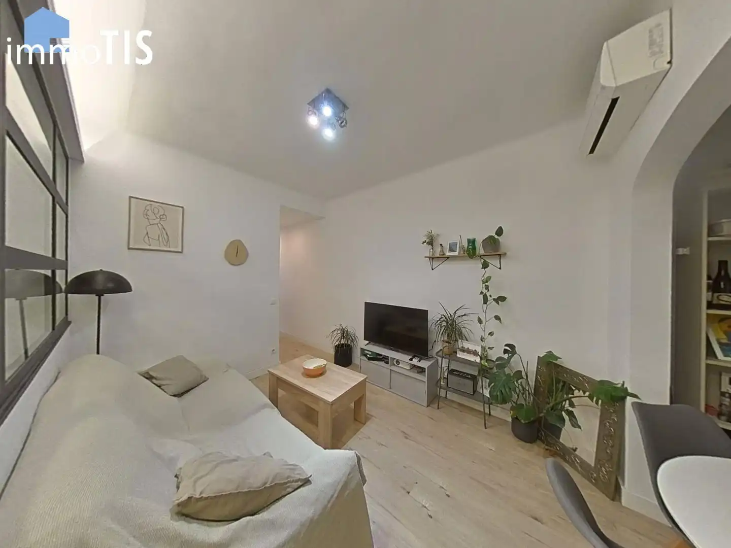 Sala d'estar de Pis en venda en Vilanova i la Geltrú amb Terrassa