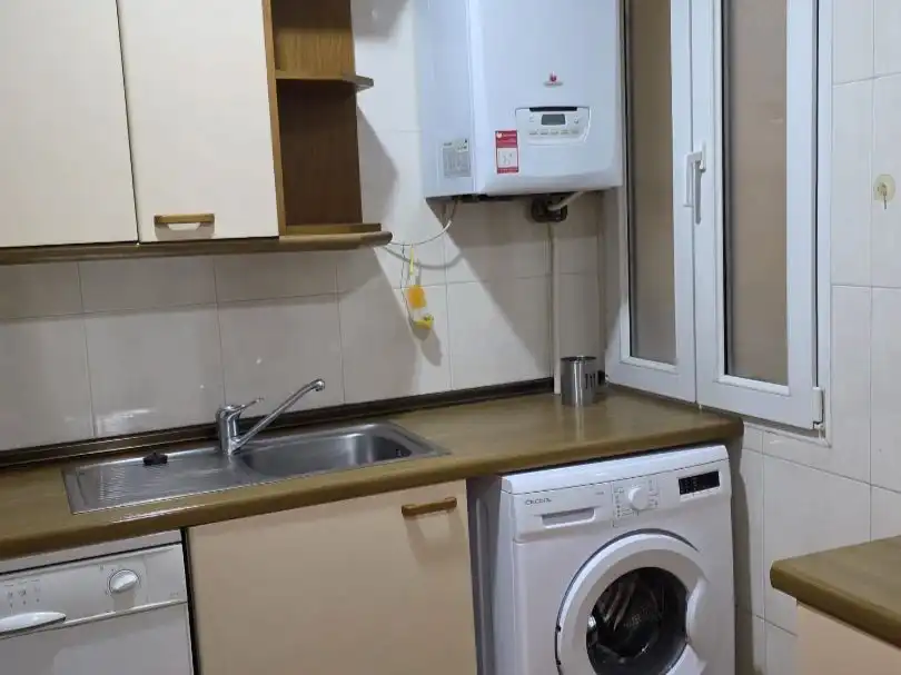 Küche von Wohnung zum Verkauf in  Madrid Capital mit Klimaanlage