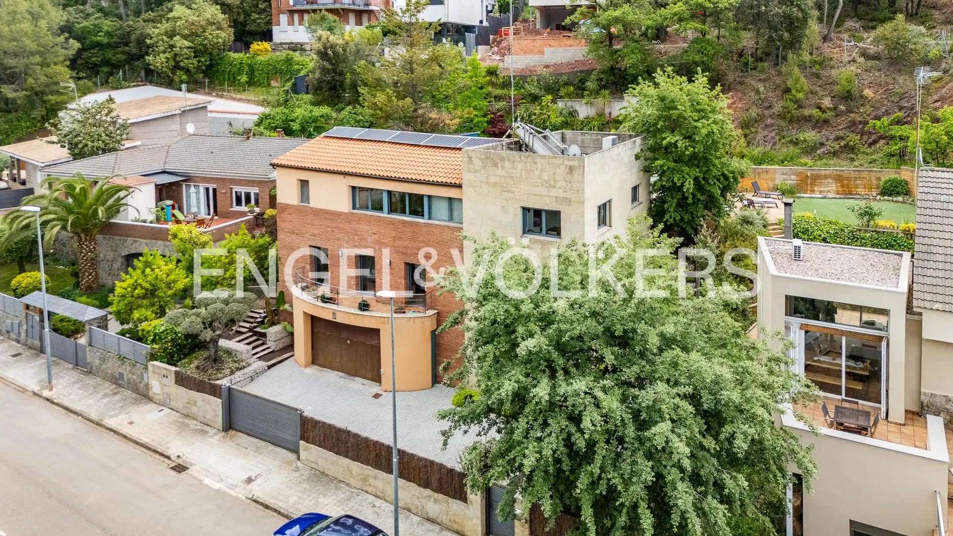Vista exterior de Casa o chalet en venta en Matadepera con Aire acondicionado, Calefacción y Jardín privado