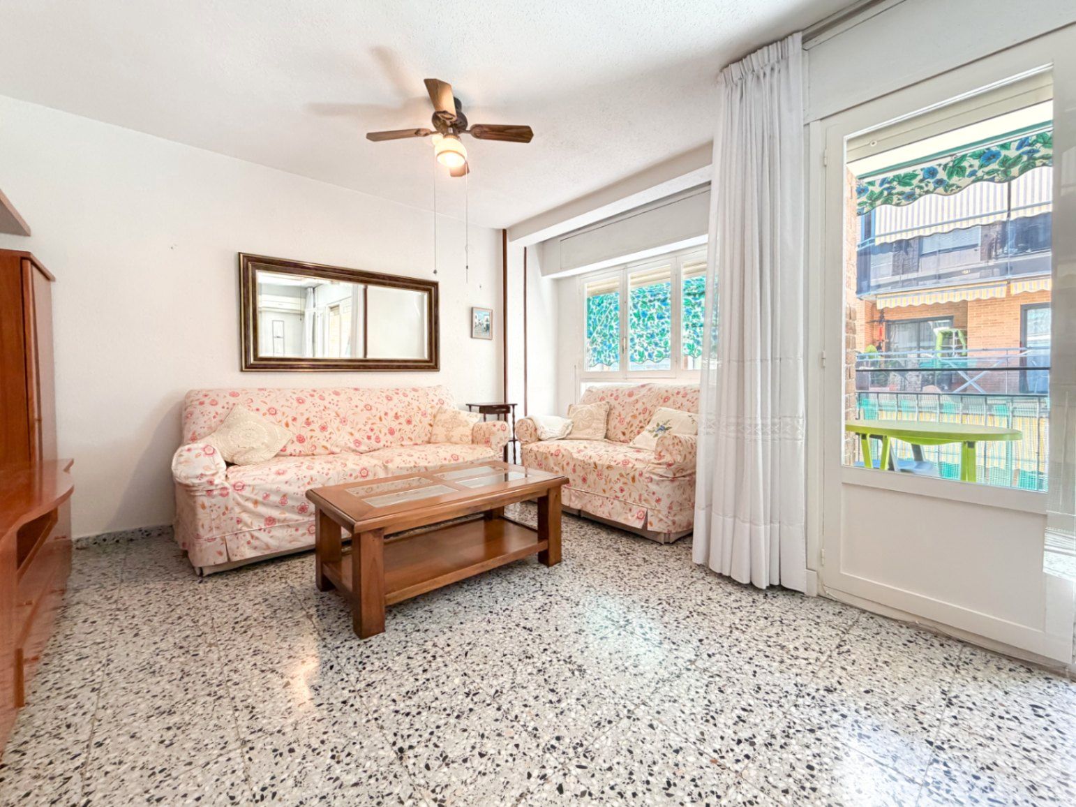 Wohnungen zum Verkauf in Campello pueblo