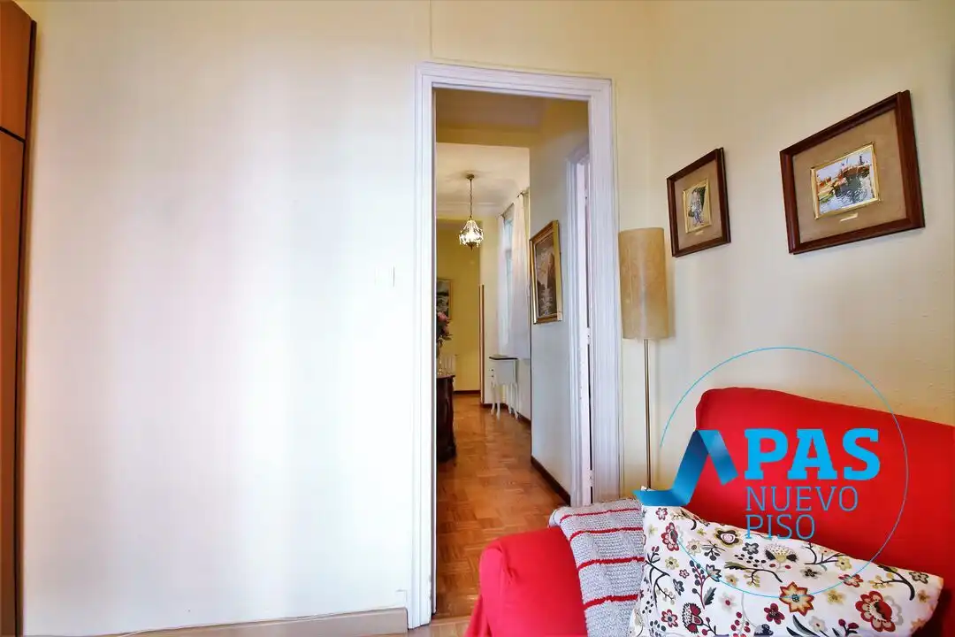 Habitación de Piso en venta en Santander con Calefacción y Balcón