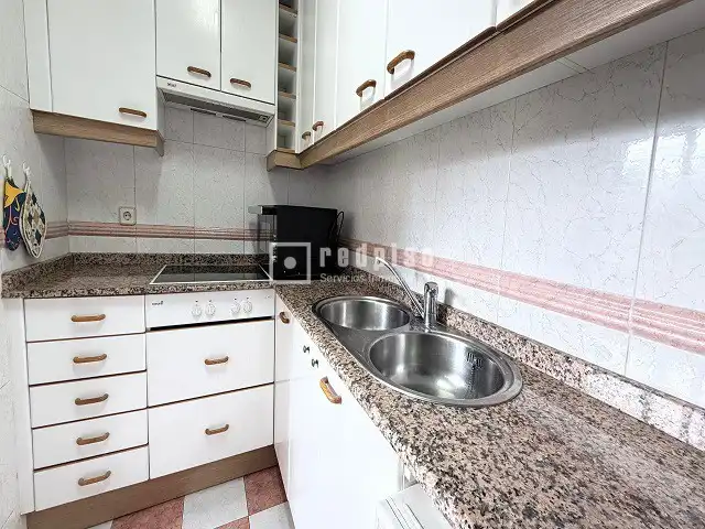 Cocina de Piso de alquiler en Madrid con Amueblado