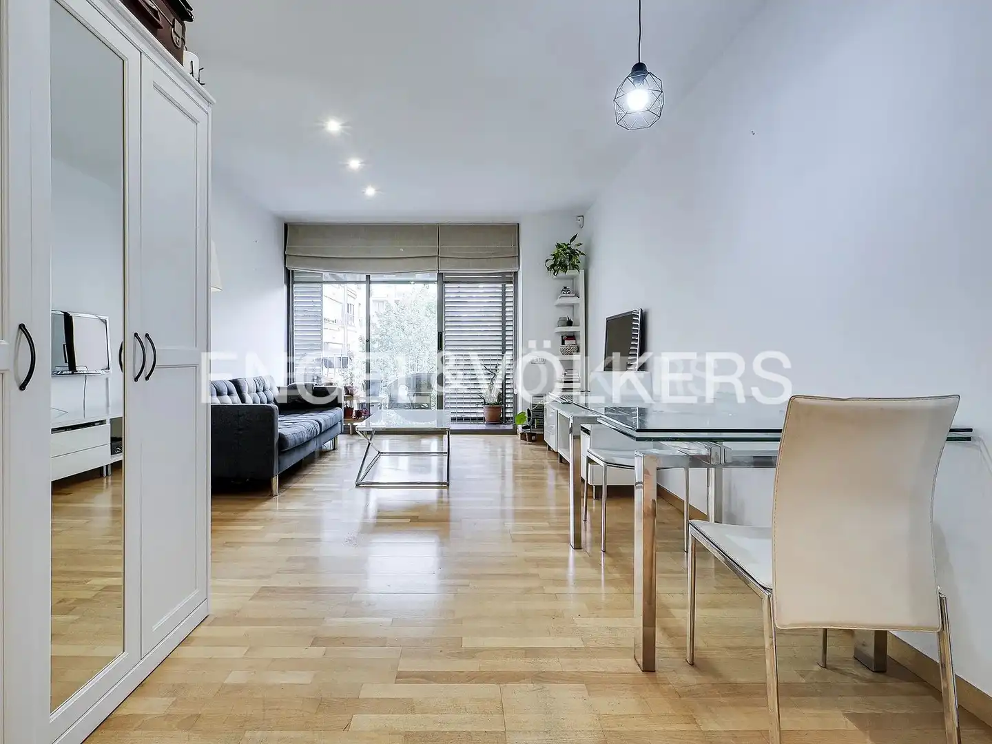 Sala de estar de Piso en venta en  Barcelona Capital con Aire acondicionado, Calefacción y Parquet