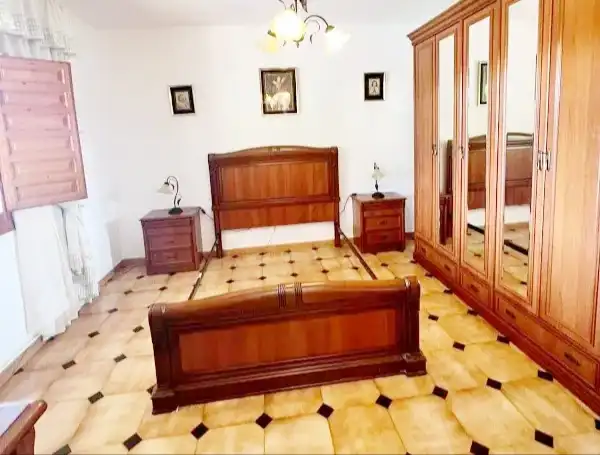 Dormitori de Casa o xalet en venda en Vélez-Málaga amb Aire condicionat, Jardí privat i Terrassa
