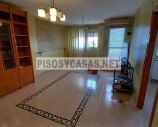 Flat for sale in Algemesí  with Air Conditioner and Balcony