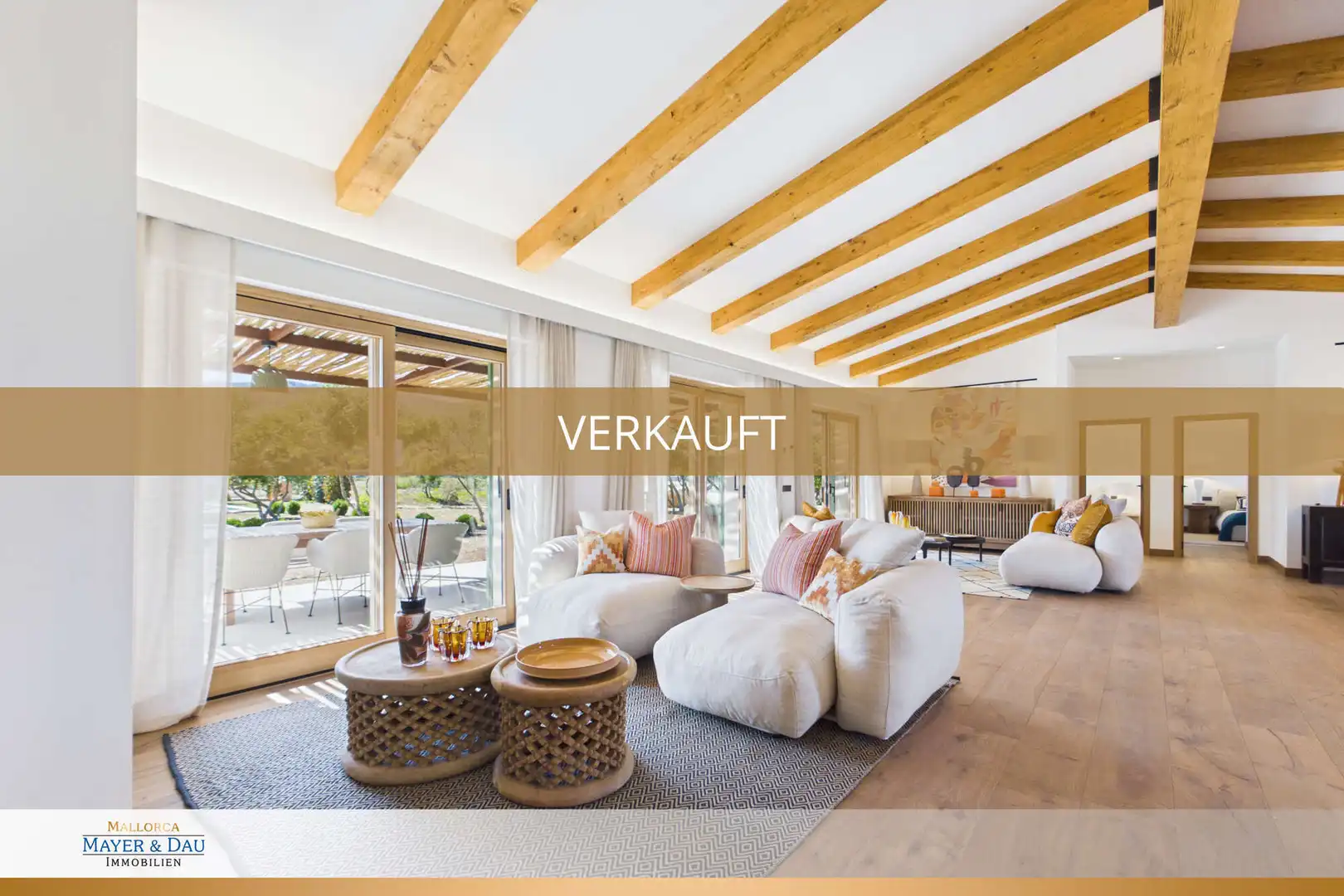 Sala de estar de Finca rústica en venta en Capdepera con Aire acondicionado, Calefacción y Parquet