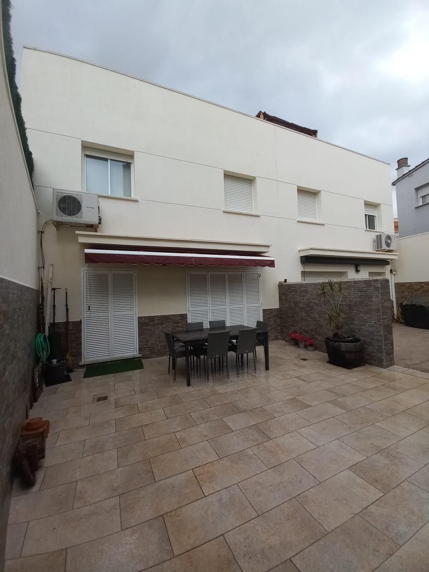 Terrace of Single-family semi-detached for sale in Vilanova i la Geltrú  with Air Conditioner, Heating and Terrace