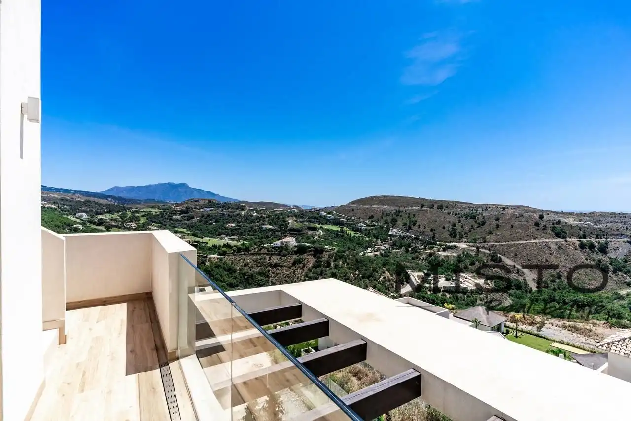 Terrassa de Pis en venda en Montemayor - Marbella Club