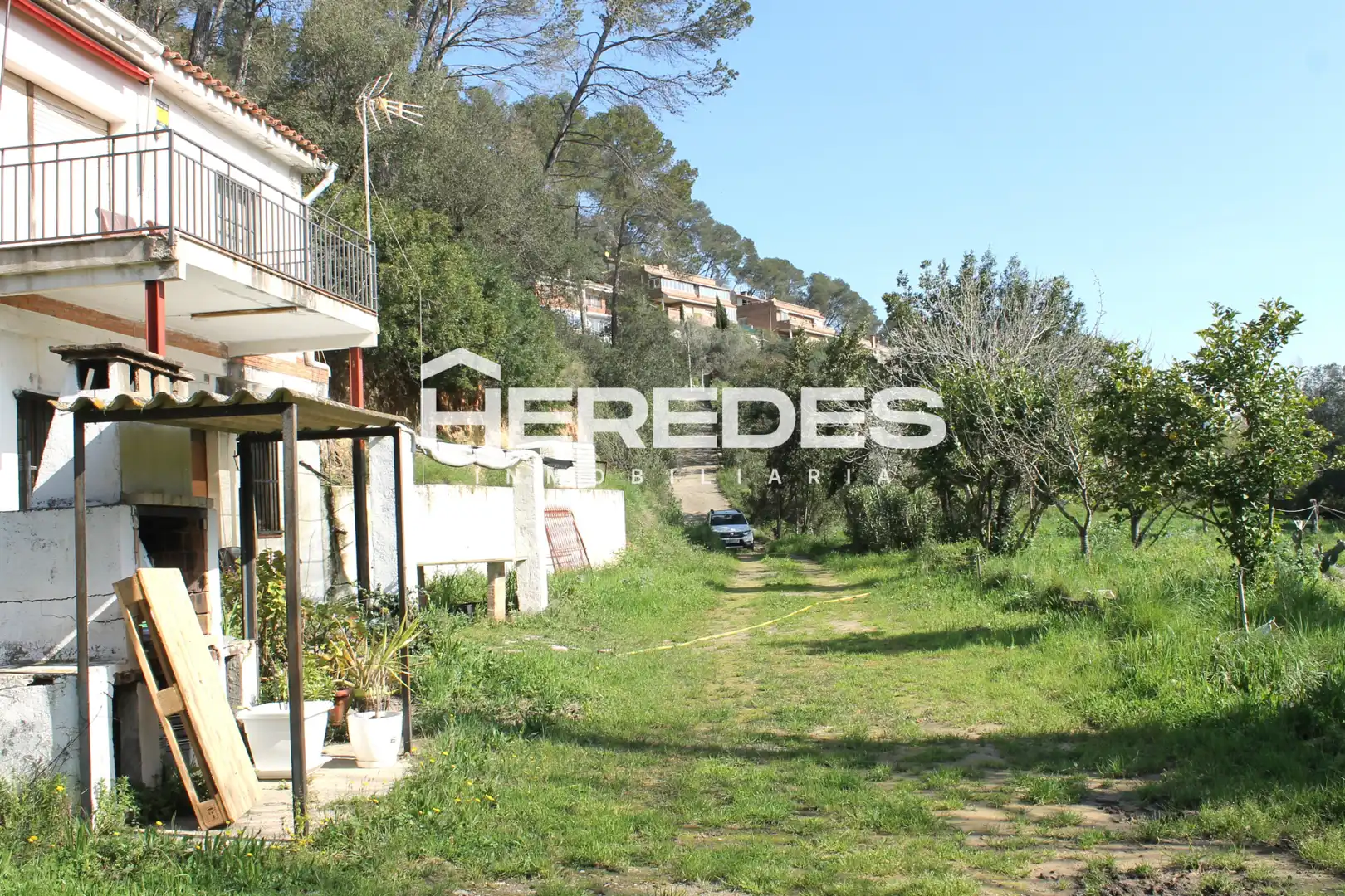 Casa con jardín en venta en Torrelles de Llobregat