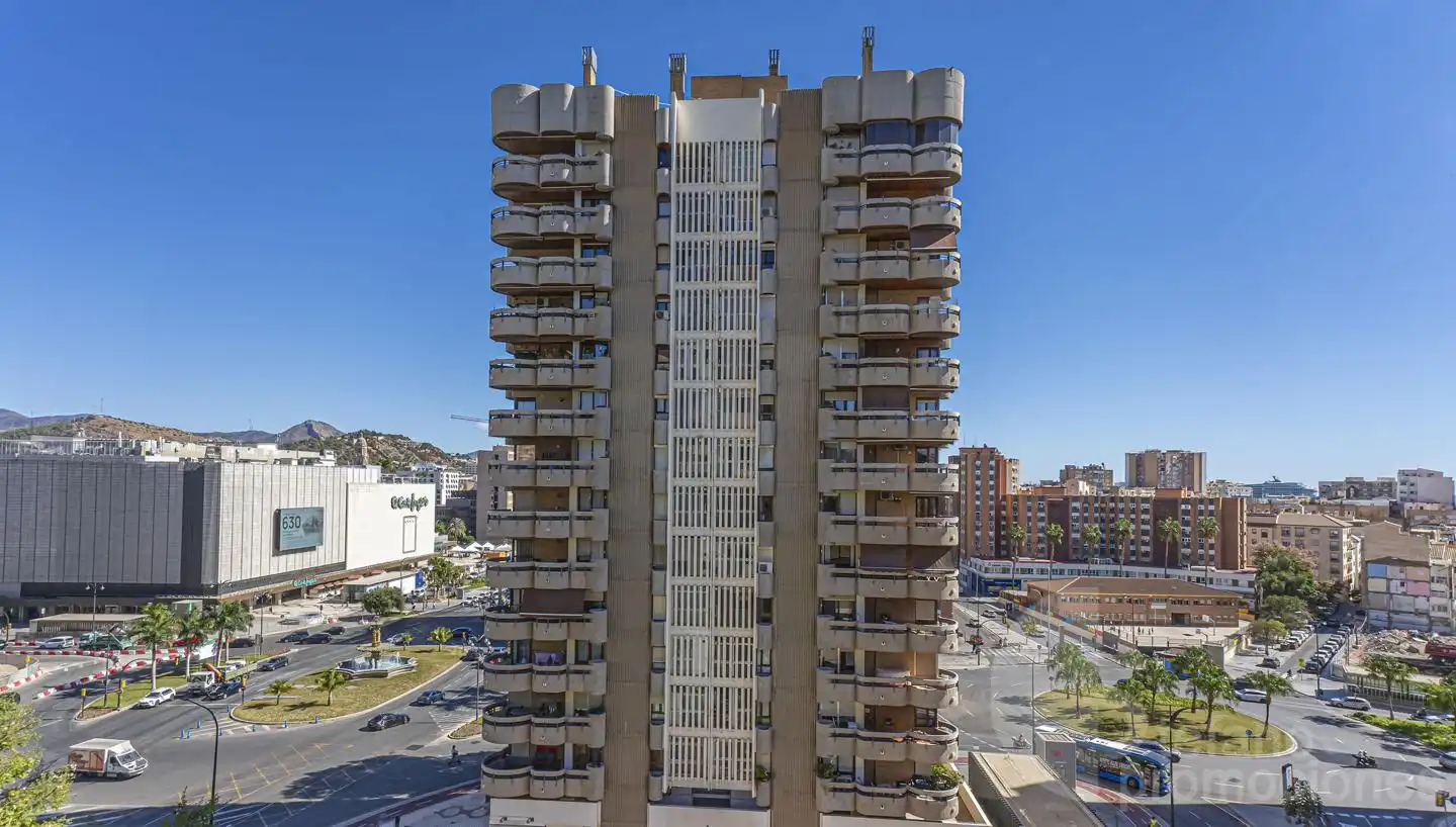 Exterior view of Flat for sale in Málaga  with Air Conditioner, Terrace and Storage room