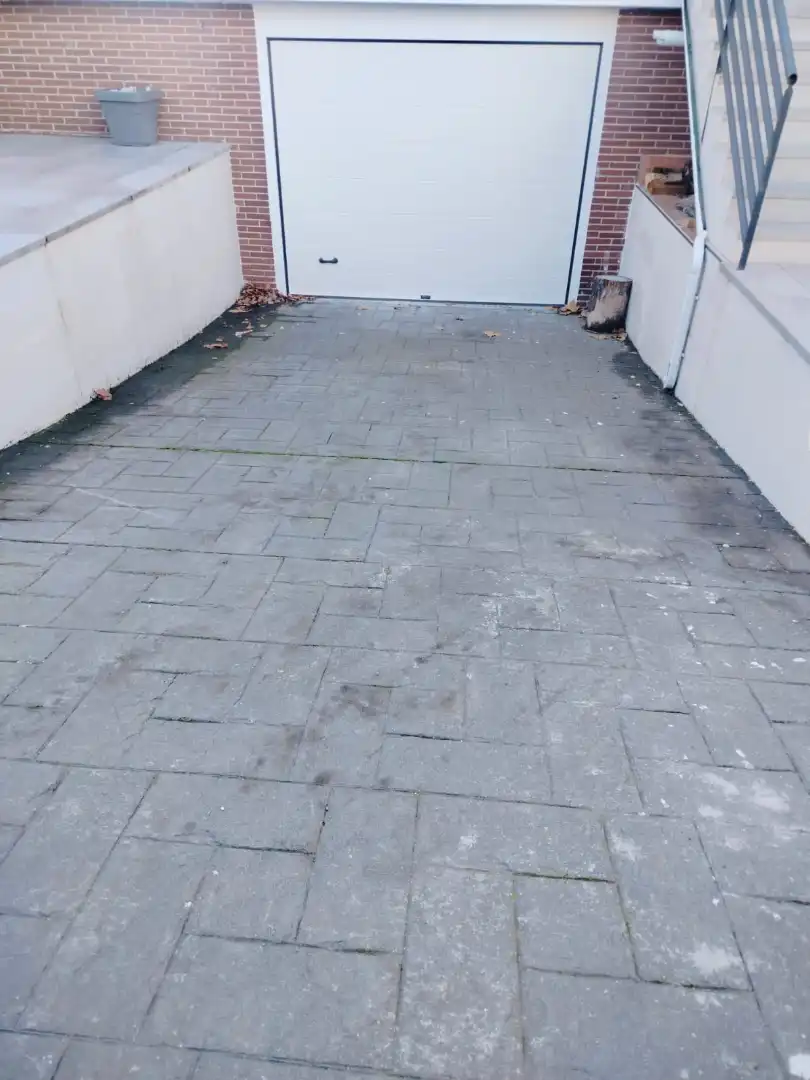 Parking de Casa adosada en venta en Moraleja de Enmedio con Aire acondicionado, Calefacción y Jardín privado