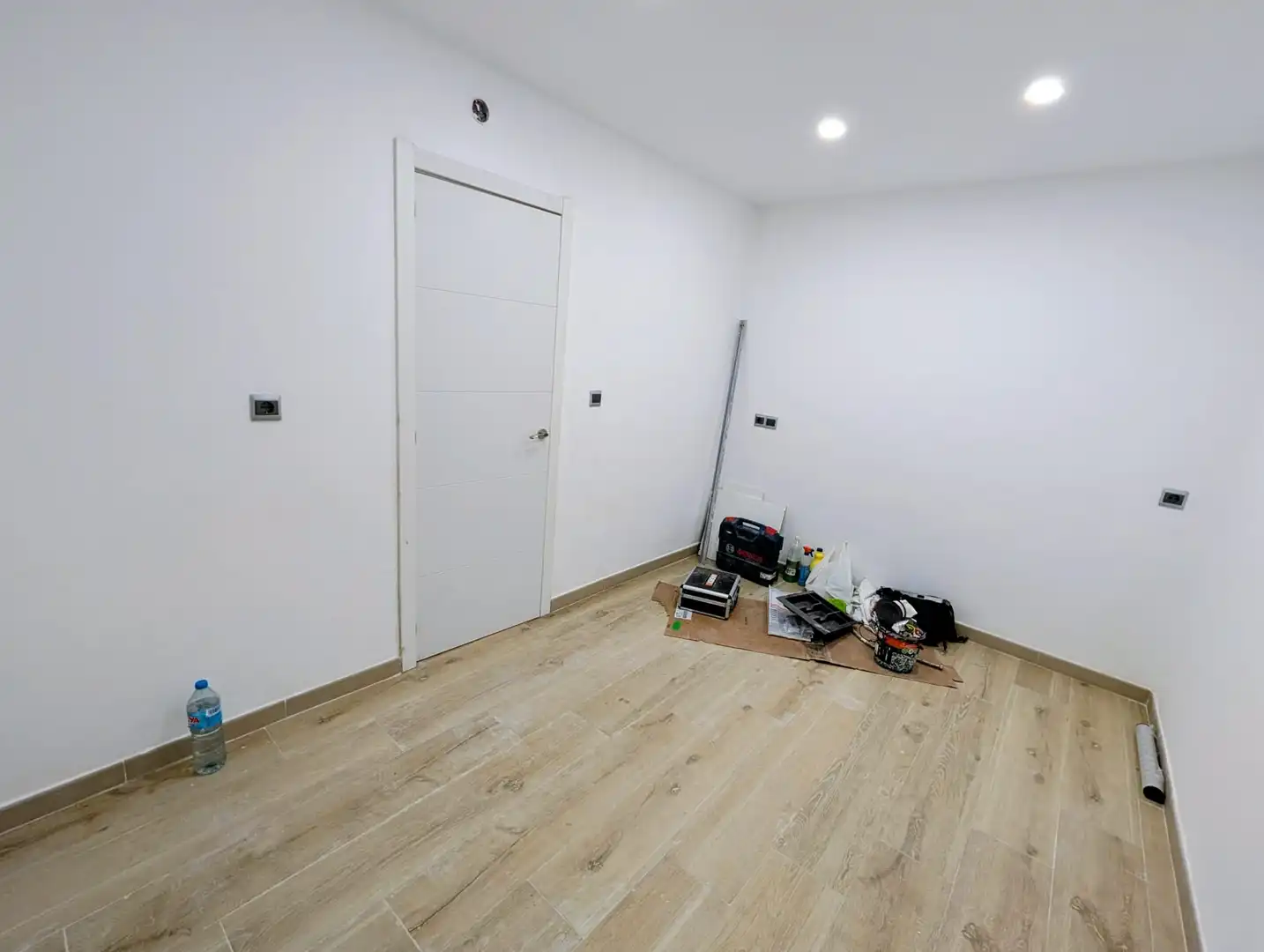 Piso en venta en Badalona con Parquet y Horno