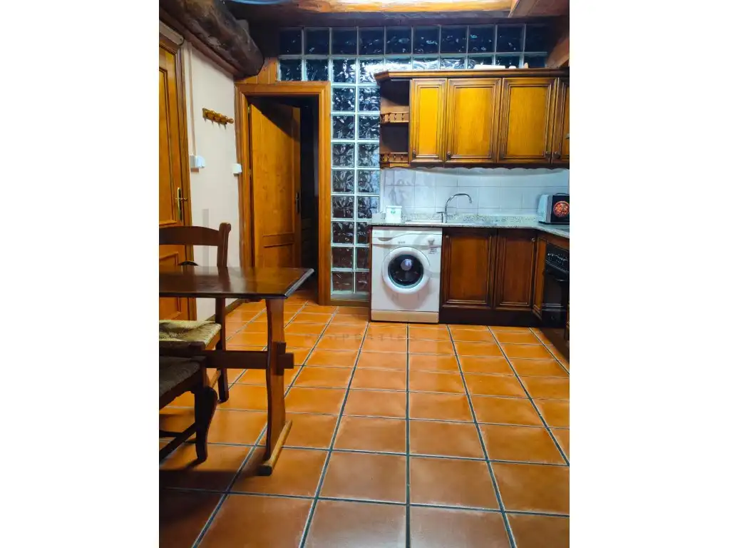 Appartement compact à louer à Carrèr Ilia, 1 1, imagen 4