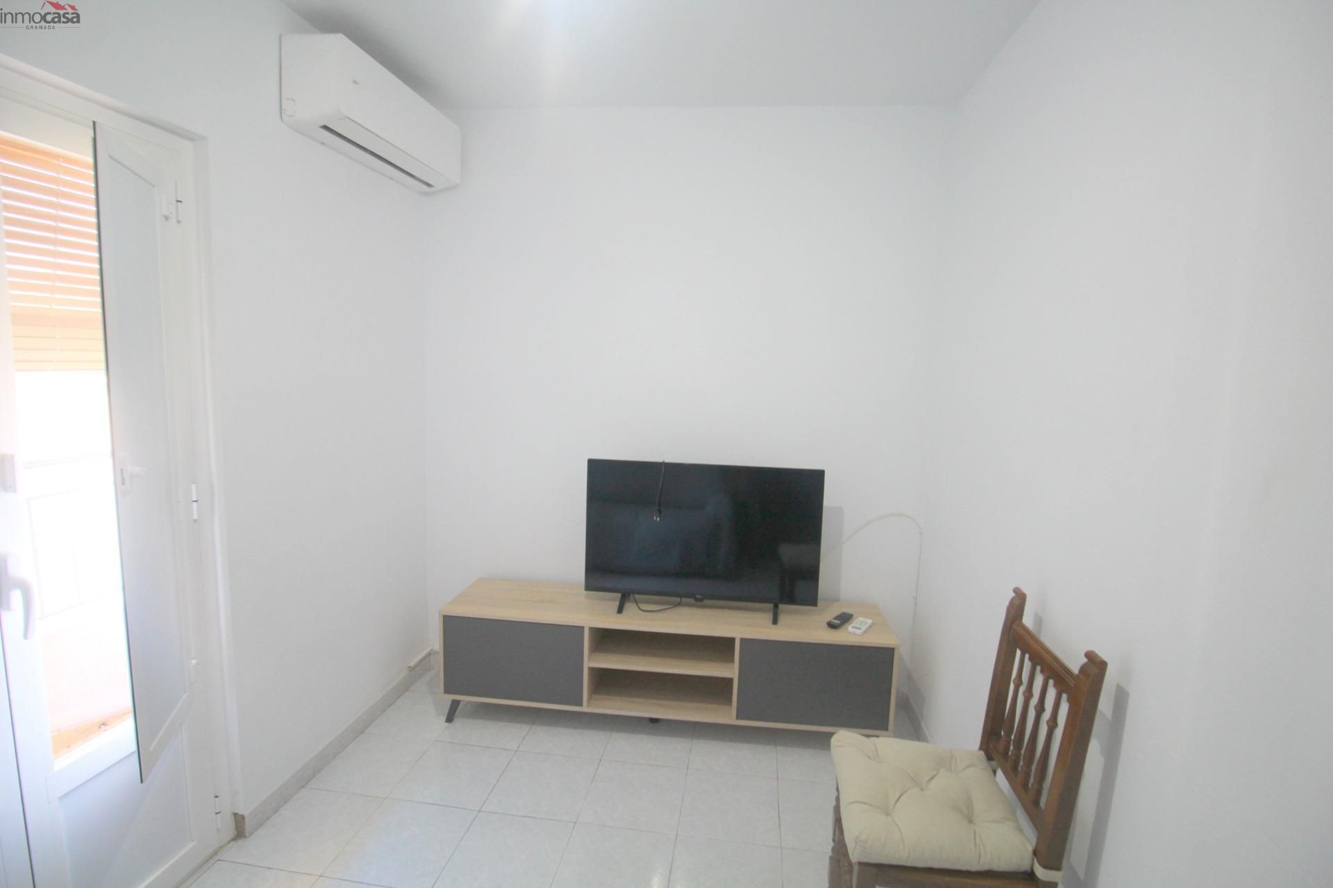 Sala de estar de Apartamento de alquiler en Alhendín con Aire acondicionado, Amueblado y Balcón