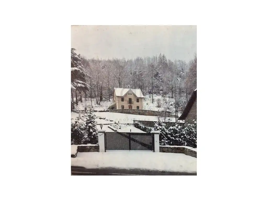 Vista exterior de Casa o xalet en venda en Vielha e Mijaran