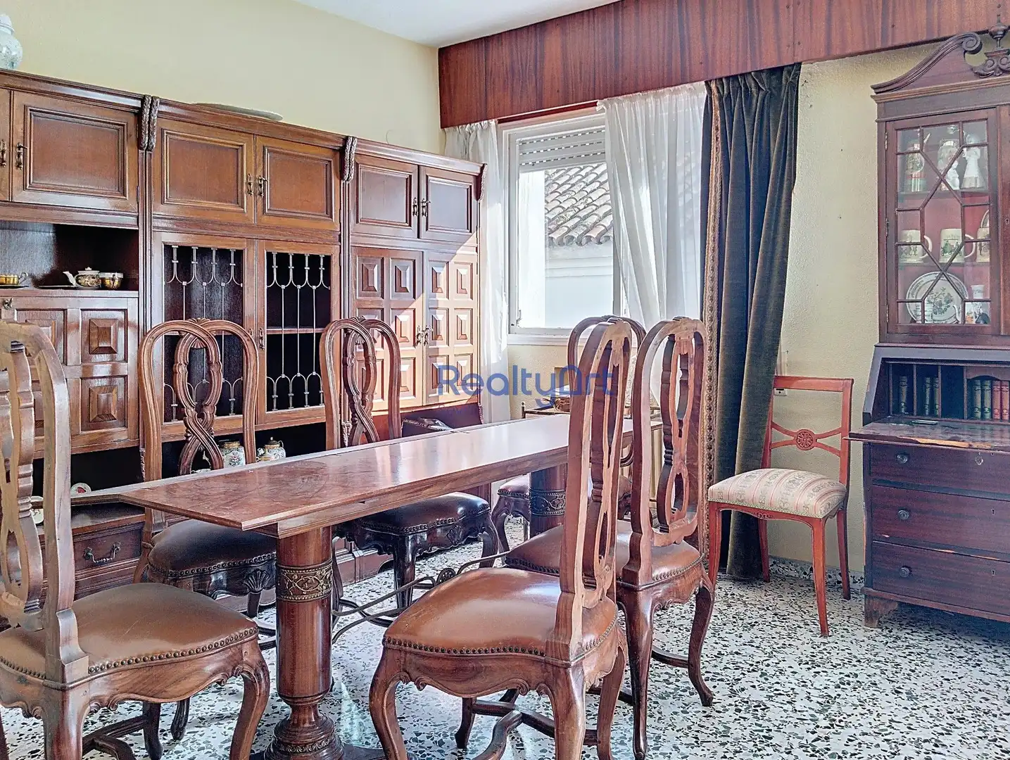 Dining room of Flat for sale in Sevilla  with Air Conditioner