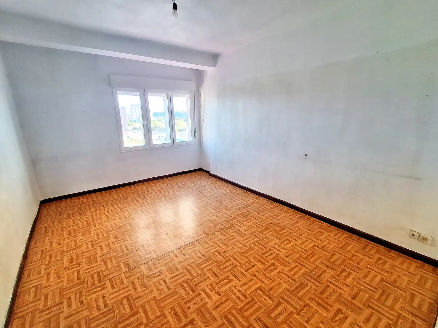 Habitación de Piso en venta en Aranda de Duero con Calefacción, Trastero y Horno