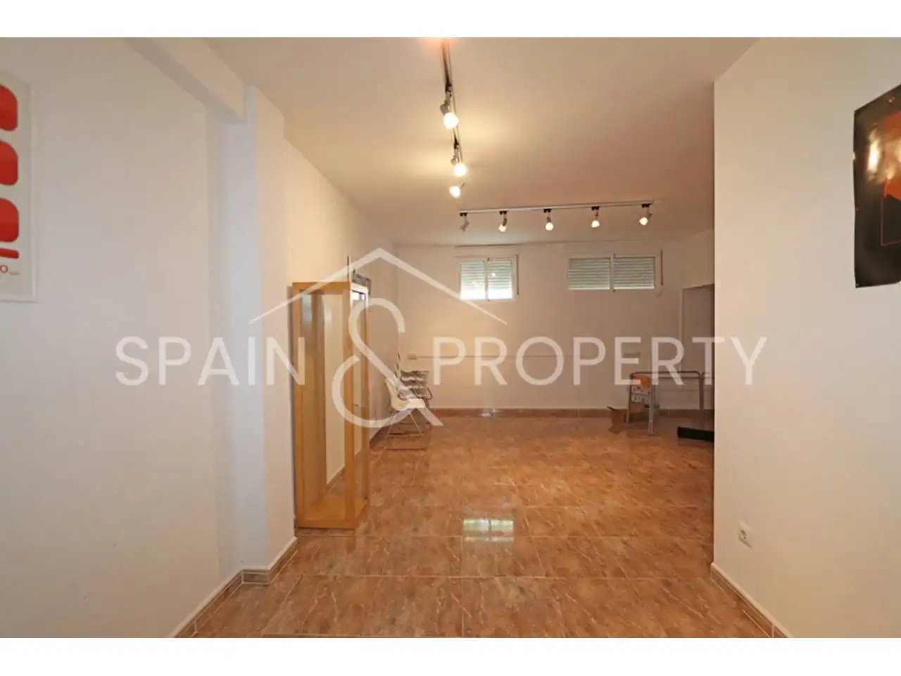 Casa adosada en venta en Montroi / Montroy