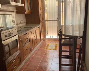 Cuina de Casa o xalet en venda en Chiclana de la Frontera amb Parquet i Terrassa