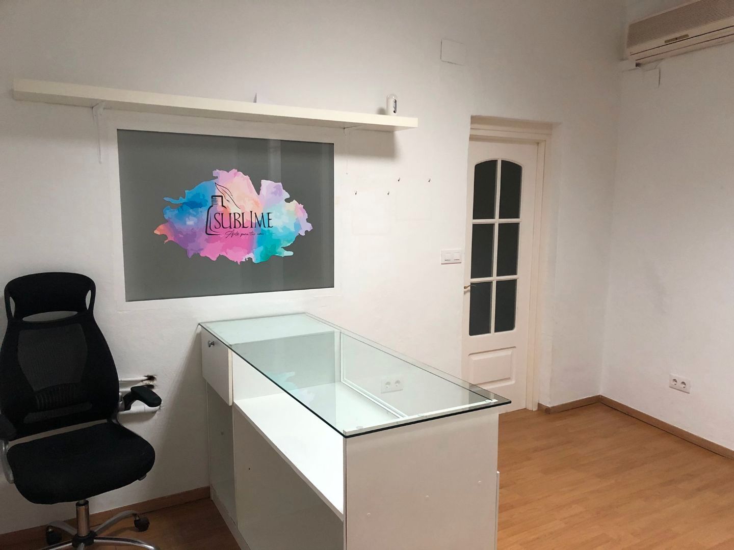 Premises to rent in Santaella  with Air Conditioner, Furnished and Alarm