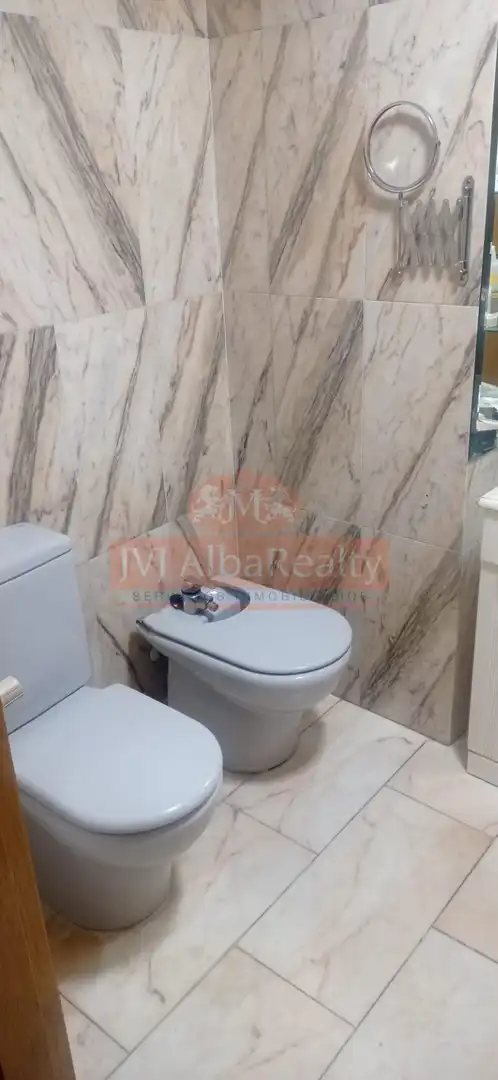 Bathroom of Apartments for sale in Albacete  with Air Conditioner, Heating and Furnished