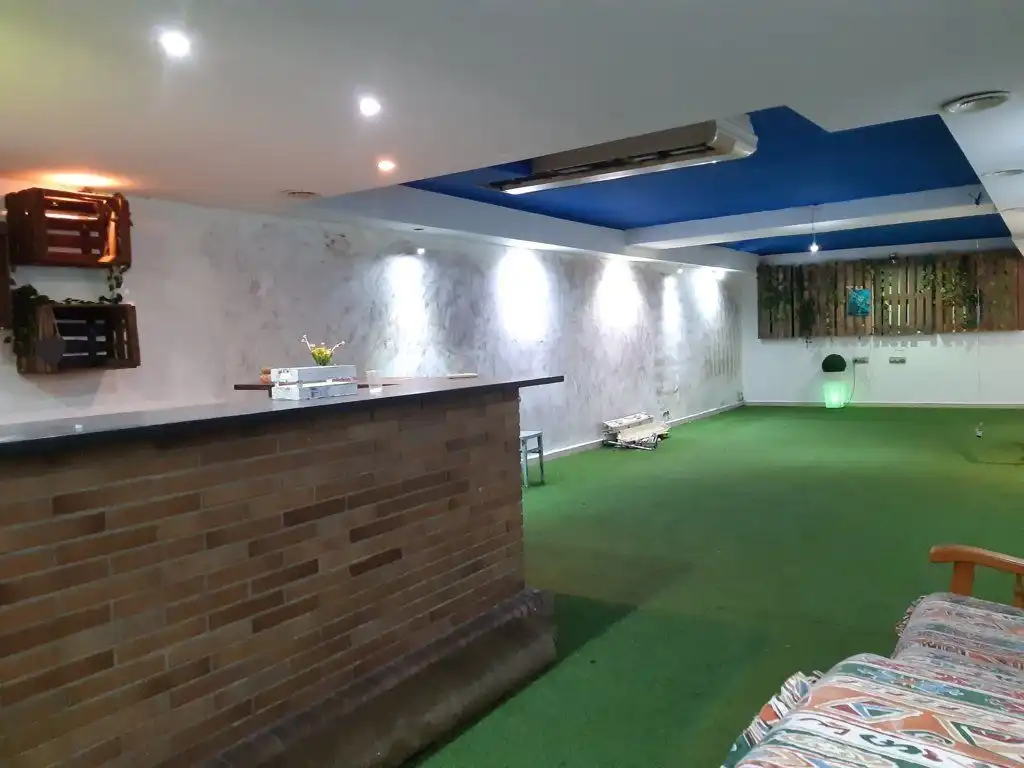 Commercial properties for sale in Cunit  with Air Conditioner
