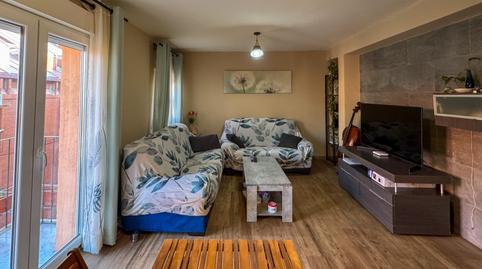 Foto 3 de Piso de alquiler en Calle Eugenia de Montijo, Vista Alegre,  Madrid Capital