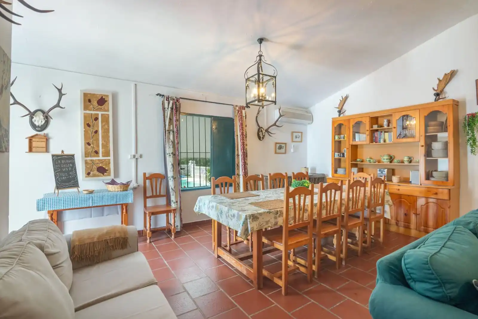 Comedor de Casa o chalet en venta en Aroche con Aire acondicionado, Jardín privado y Terraza