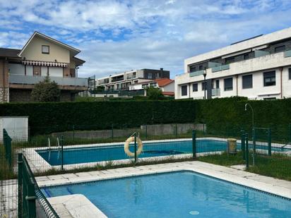 Swimming pool of Flat for sale in Santander