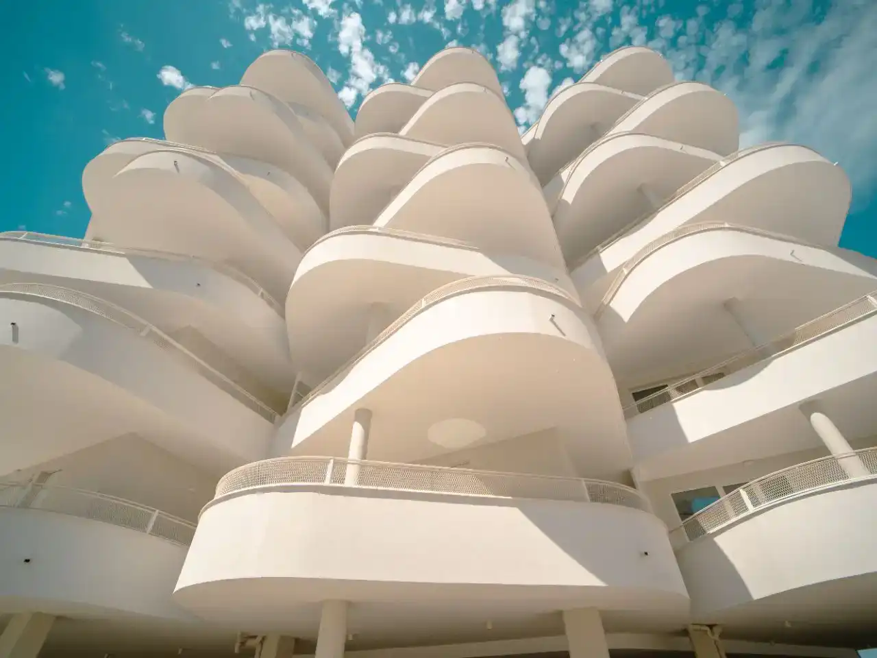 Außenansicht von Wohnung zur Miete in Peñíscola / Peníscola mit Klimaanlage, Schwimmbad und Balkon