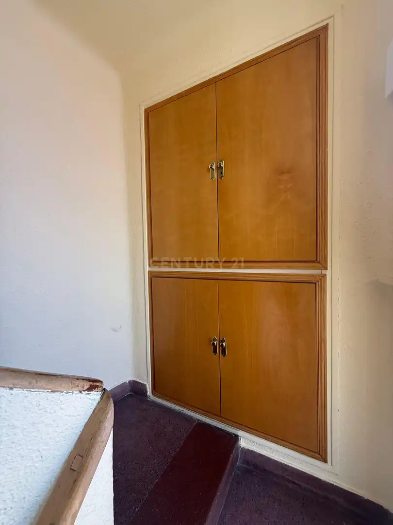 Apartments for rent in Calle de Andrés Tamayo, Madrid, Spain, -1, Guindalera