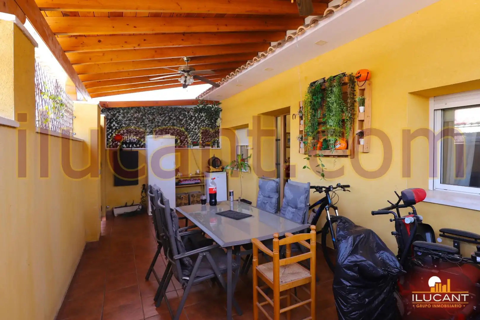 Casa o xalet en venda en Alicante / Alacant amb Aire condicionat, Calefacció i Terrassa