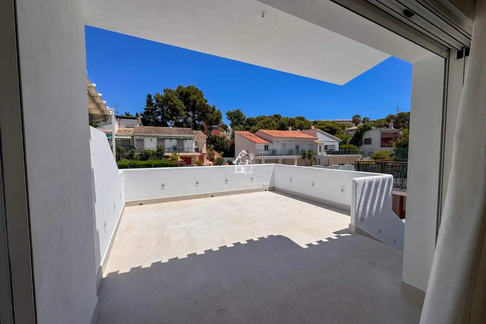 Terrasse von Einfamilien-Reihenhaus zur Miete in Orihuela mit Klimaanlage, Terrasse und Abstellraum