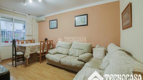 Foto 2 de Piso en venta en La Prosperitat,  Barcelona Capital