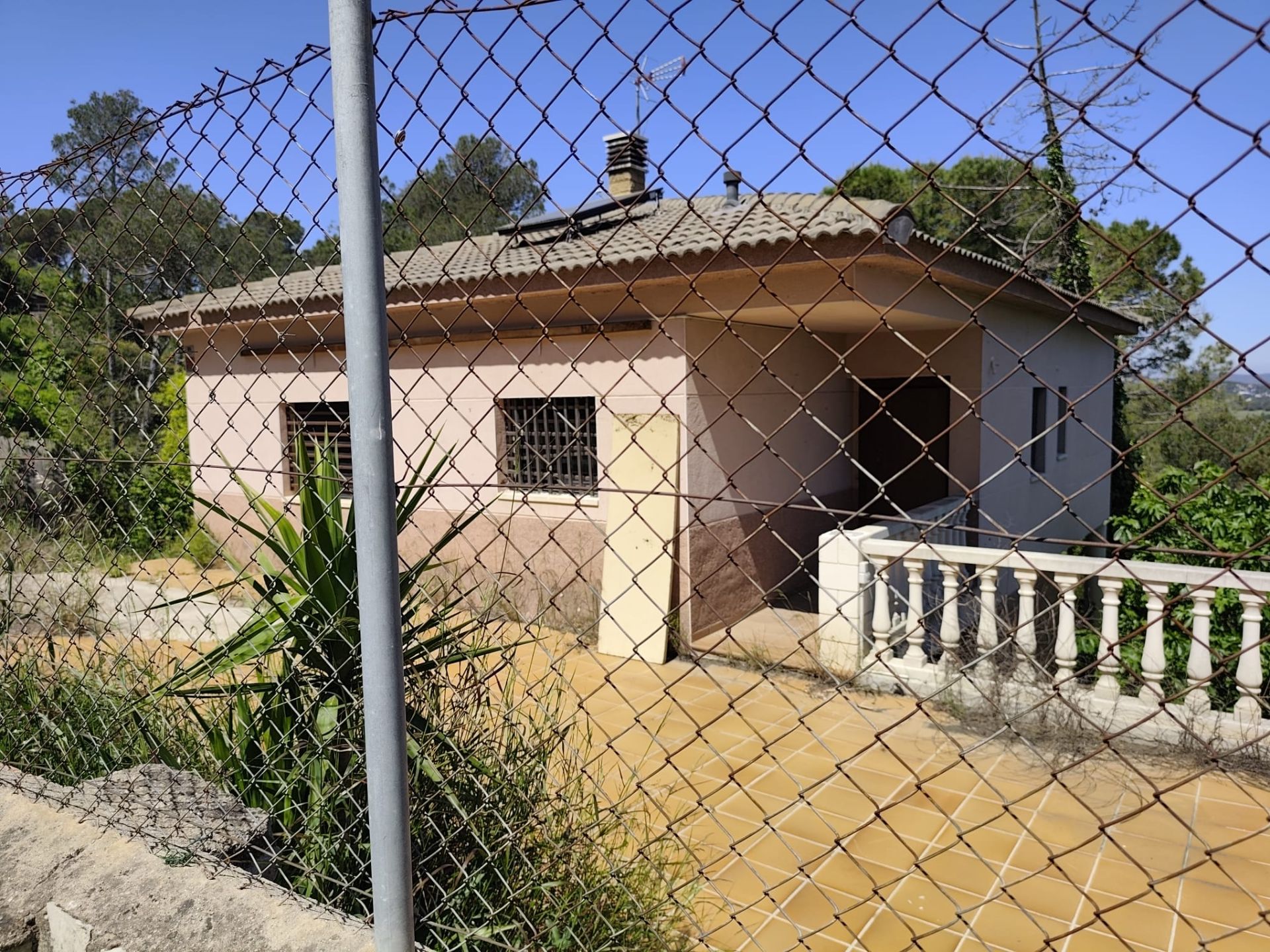 Vista exterior de Casa o xalet en venda en Mediona amb Aire condicionat, Calefacció i Jardí privat