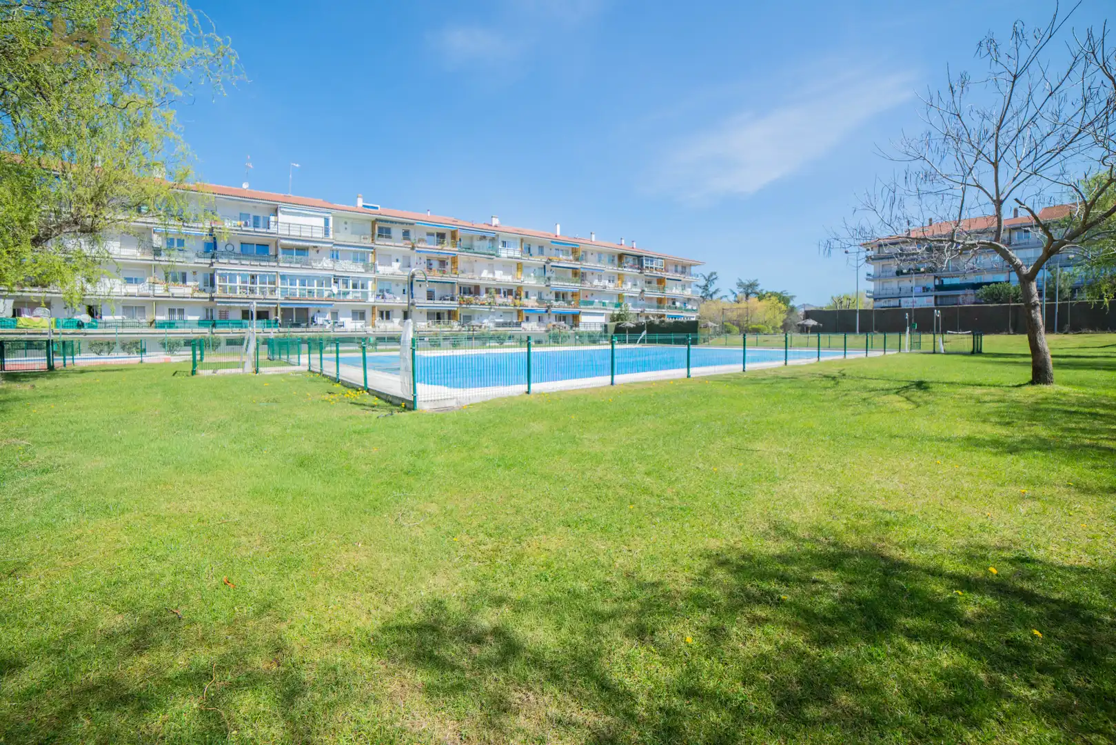 Swimming pool of Flat for sale in Collado Villalba  with Air Conditioner, Heating and Community pool