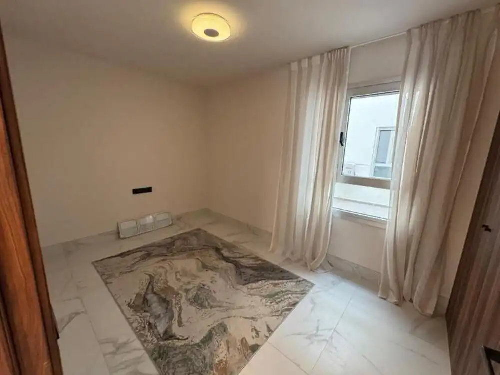 Habitación de Apartamento de alquiler en Marbella con Aire acondicionado, Terraza y Piscina