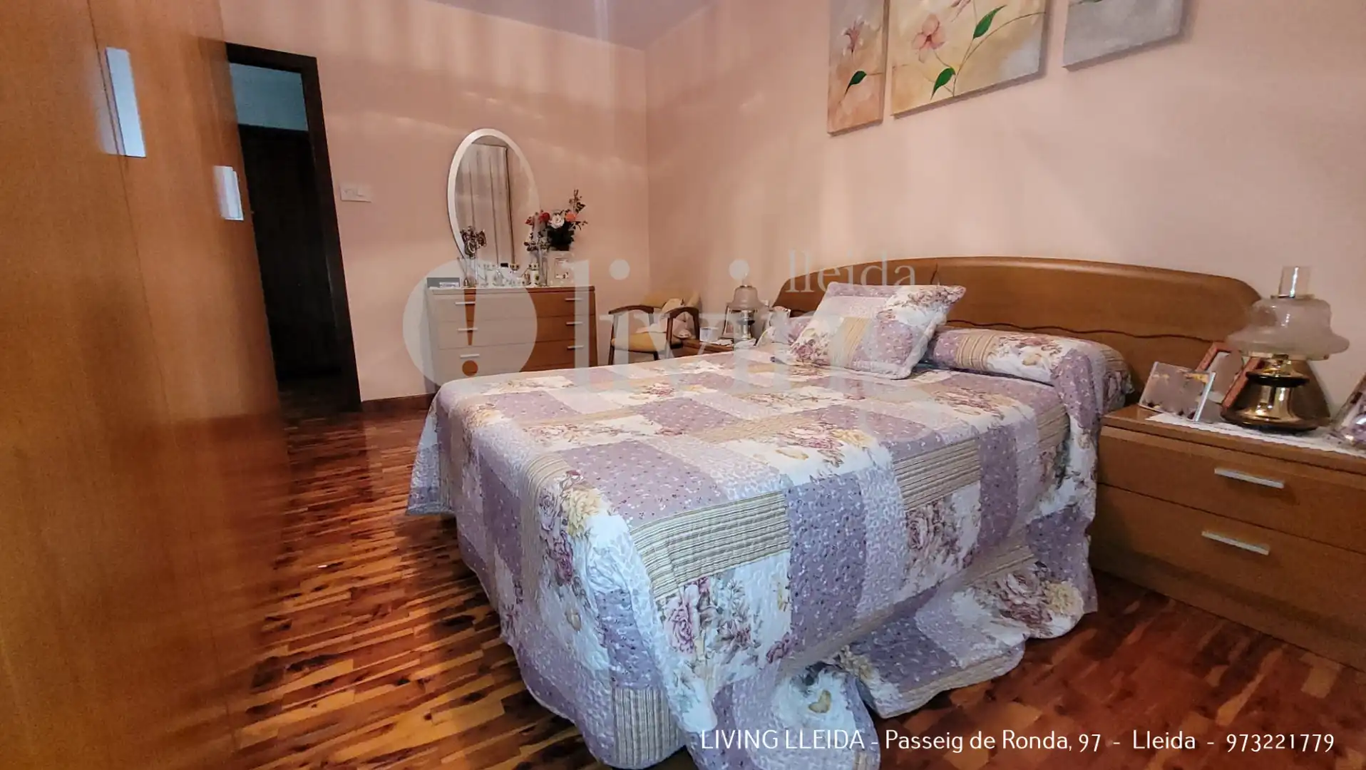 Flat for sale in Carrer Pau Claris, Príncep de Viana - Clot -Xalets Humbert Torres
